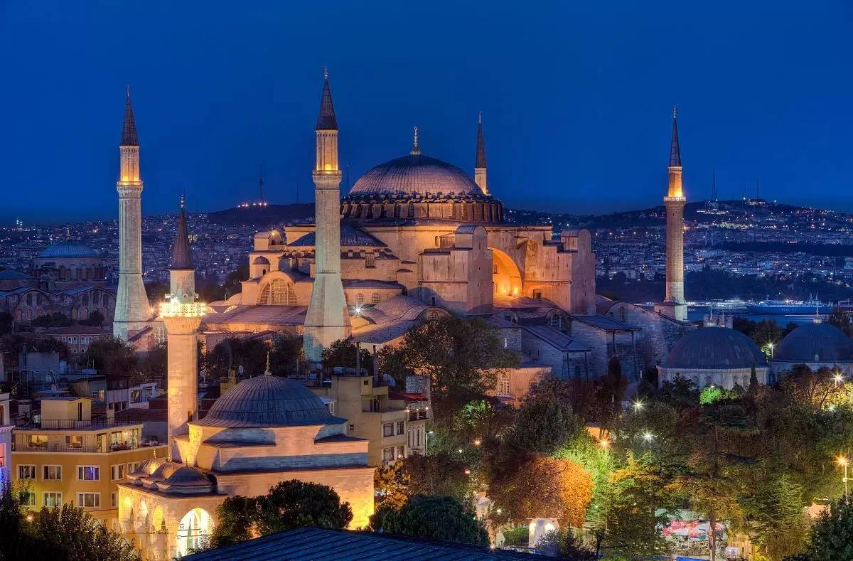 又解雇一位副行长,土耳其总统两个月开掉三位央行官员